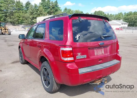 2010 Ford Escape Xlt from USA, damaged, VIN 1FMCU9D77AKB01888